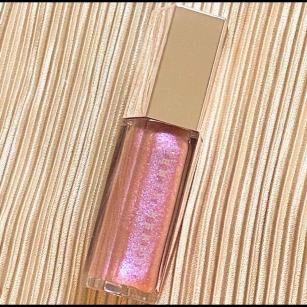 FENTY BEAUTY GLOSS BOMB LIP LUMINIZER FENTY GLOW FANTACY FULL SIZE 9ml